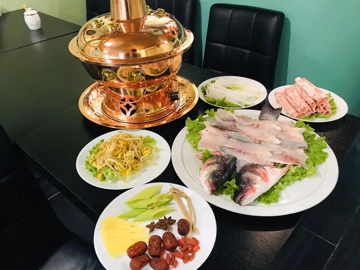 全鱼羊肉火锅(蔬菜 ,肉类)