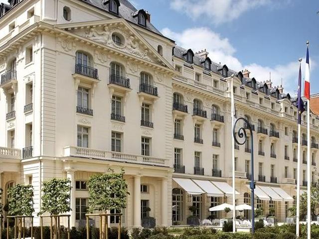 Trianon Palace Versailles
