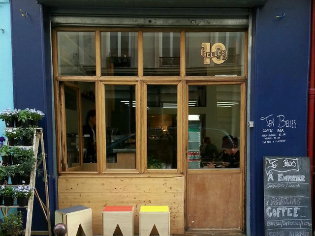 Ten Belles Café