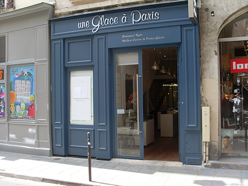 Une glace à Paris